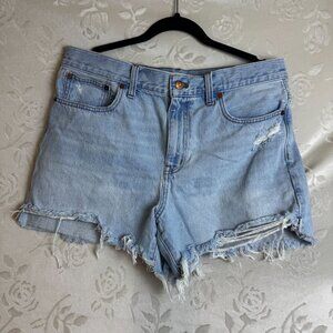 Madewell Relaxed Mid-Length Light Wash Denim Shorts Size 30 Distressed Raw Hem